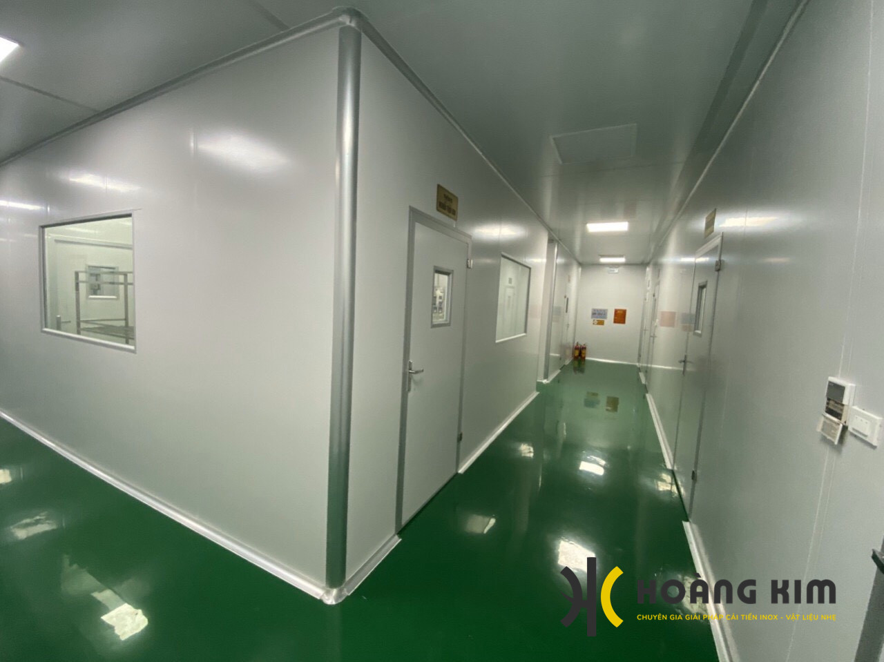 Cửa panel EPS
