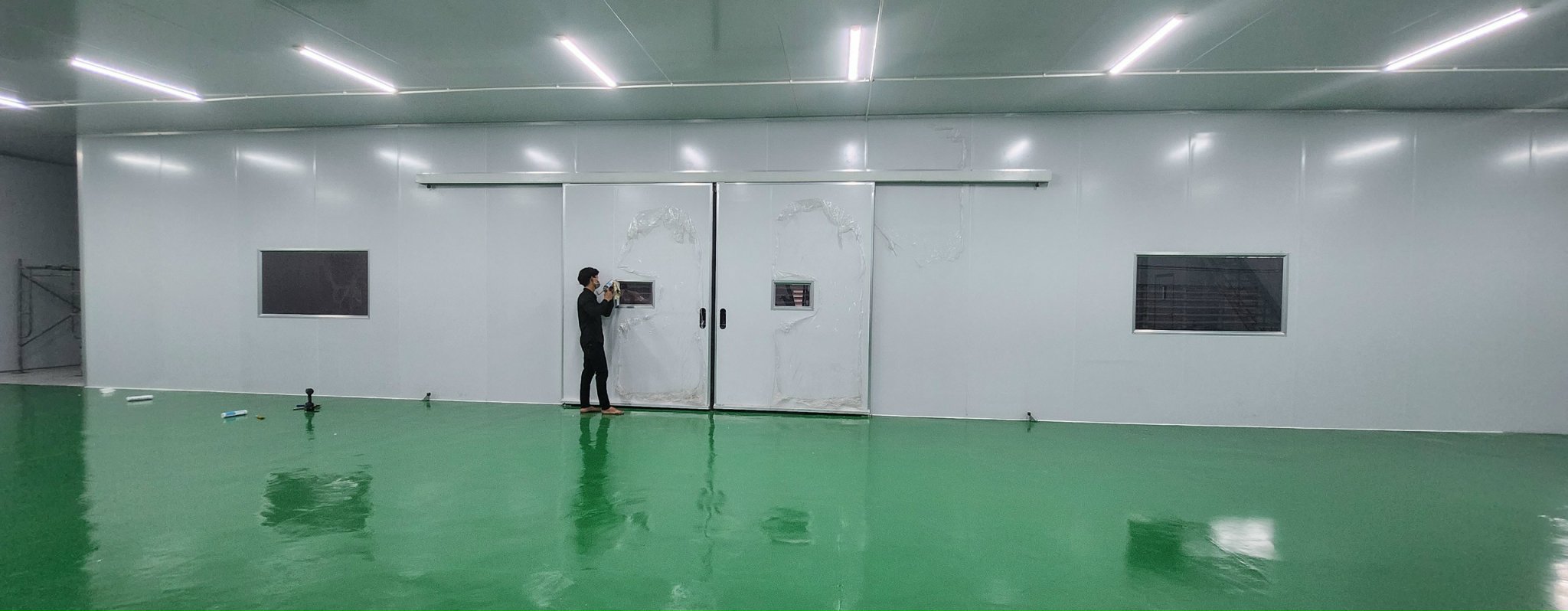 Gallery slide