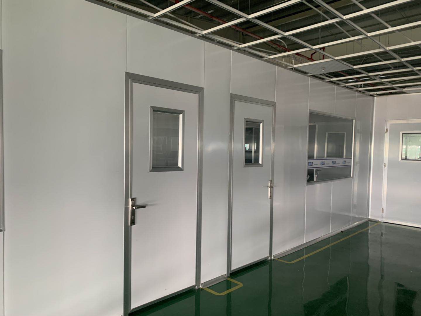 Cửa Panel Hoàng Kim
